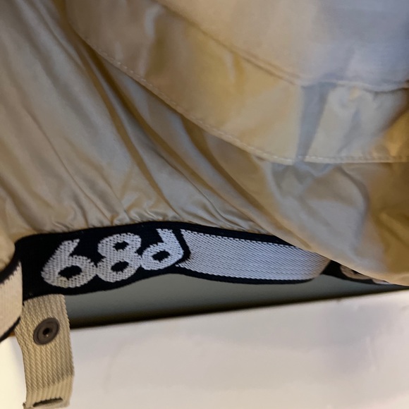 686 Reserved snowboarding coat InfiDRY - Picture 6 of 10